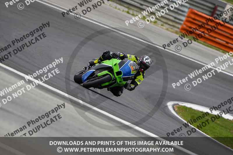 cadwell no limits trackday;cadwell park;cadwell park photographs;cadwell trackday photographs;enduro digital images;event digital images;eventdigitalimages;navarra;no limits trackdays;peter wileman photography;racing digital images;trackday digital images;trackday photos